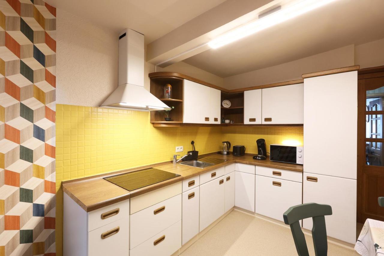 Retro 68 : Charmante Maison Au Centre De Malmedy Bagian luar foto